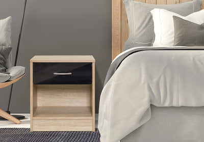 Bardalona Bedside Table - Gloss Black