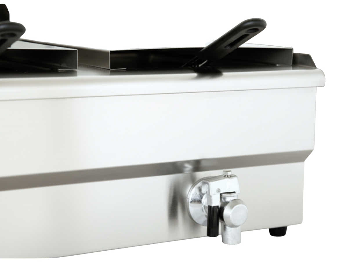 Twin Tank Electric Fryer with Dual Oil Taps